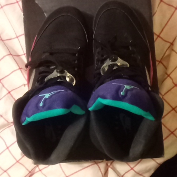 I\'m selling my retro 5 jordons main image 3